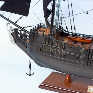 Black Pearl Caribbean Pirate 75cm Model Ship – Pirate Ship Model