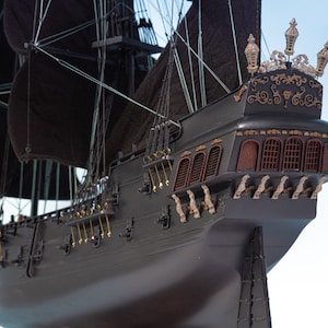 Black Pearl Caribbean Pirate 75cm Model Ship – Pirate Ship Model