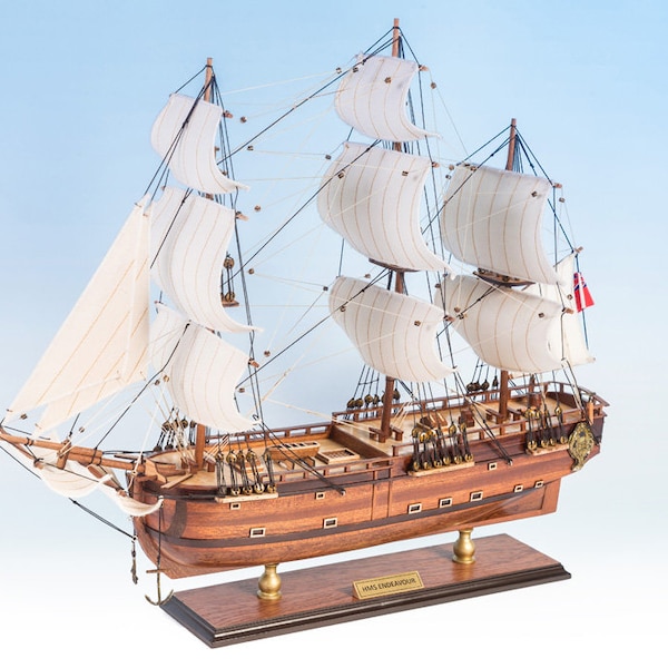 HMB Endeavor Modelo Tall Ship Boat Réplica completada - Modelo de barco hecho a mano - Capitán James Cook - Gran decoración de la casa de regalos