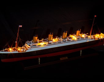 RMS Olympic 1925 Model Cruise with LED lights 100cm (39.3") Special Edition- Wooden Cruise Models, Wooden Ship Models, Models with Lights