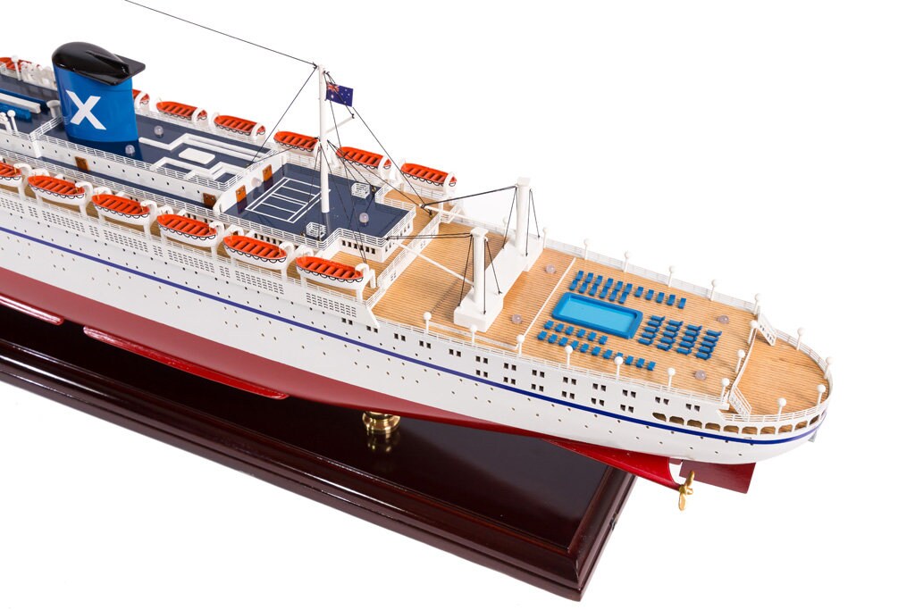 SS Australis (SS America) Model Cruise With LED Lights 86cm (33.5 ...