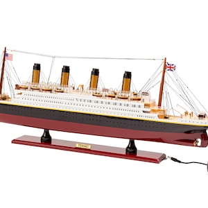 RMS TITANIC Model- Titanic Model Cruise with LIGHTS 80cm (31.5")- Wooden Cruise Models, Wooden Ship Models, Models with Lights, Wooden Model