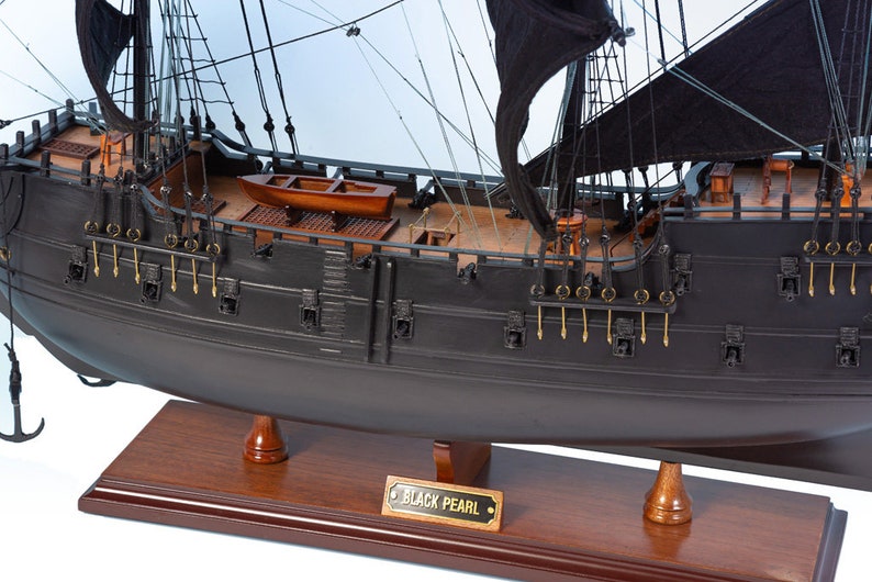 Black Pearl Caribbean Pirate 75cm Model Ship – Pirate Ship Model