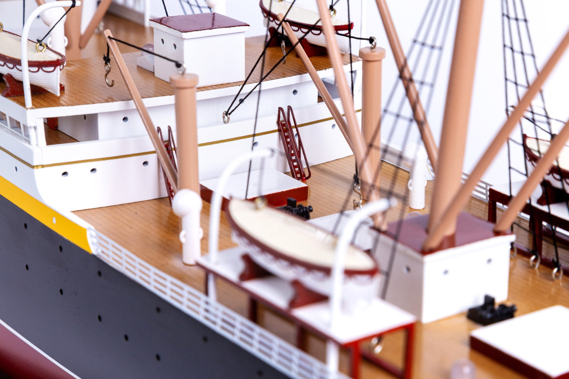 RMSカルパチア模型クルーズ船 LEDライト付き 100 cm (39.3インチ