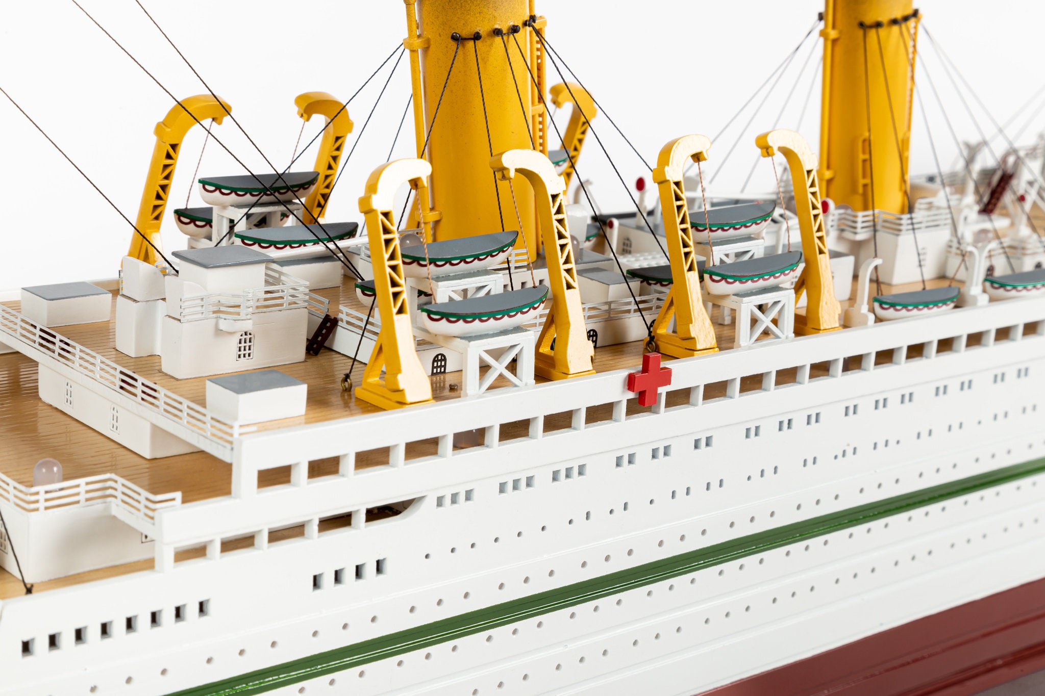 Hmhs Britannic Diecast Ship Models Maqueta Titanic 1:1250 Atlas