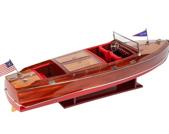 Chris Craft Runabout 1940 model Speed Boat 80cm (31.5") - Handcrafted Wooden Boat Model, Amrecian Speed Boat Model, Speed Boat, Home Decor