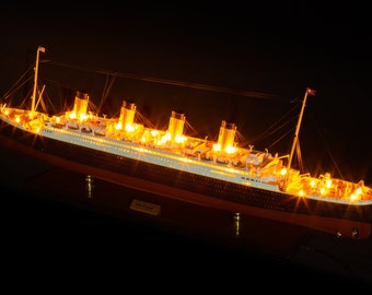 RMS Titanic Model Cruise with LED lights 100cm (39.3") - Special Edition- Wooden Cruise Models, Wooden Ship Models, Models with Lights