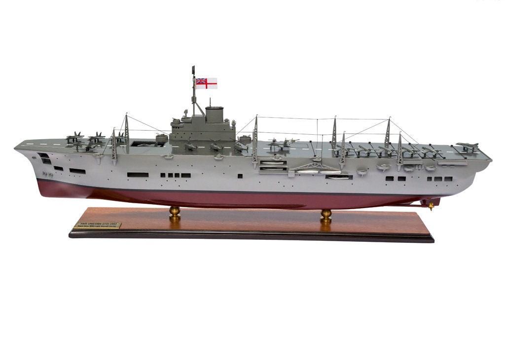 HMSユニコーン航空母艦モデル - イギリス海軍 - 90 cm木製