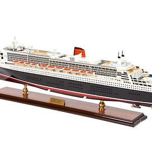 Queen Mary 木製モデル 船 クイーン・メリー号 Queen Mary 木製モデル 船 クイーン・メリー号 - メルカリ