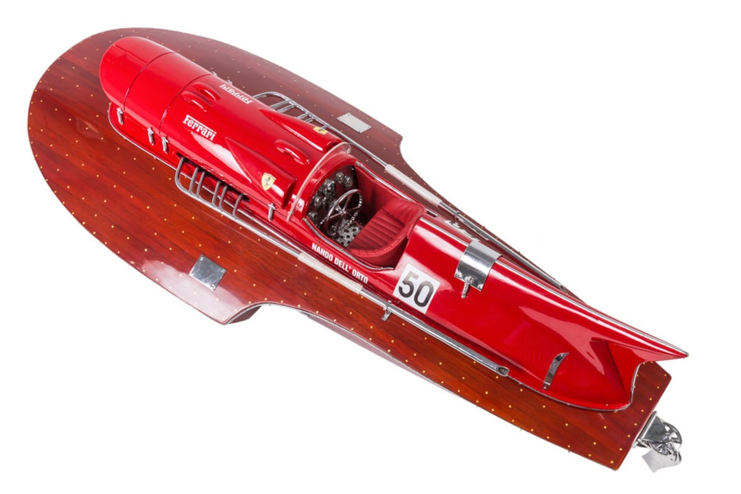 1/8 希少　79cm フェラーリ アルノ11 スピードボート 1/8 希少79cm フェラーリ アルノ11 スピードボート