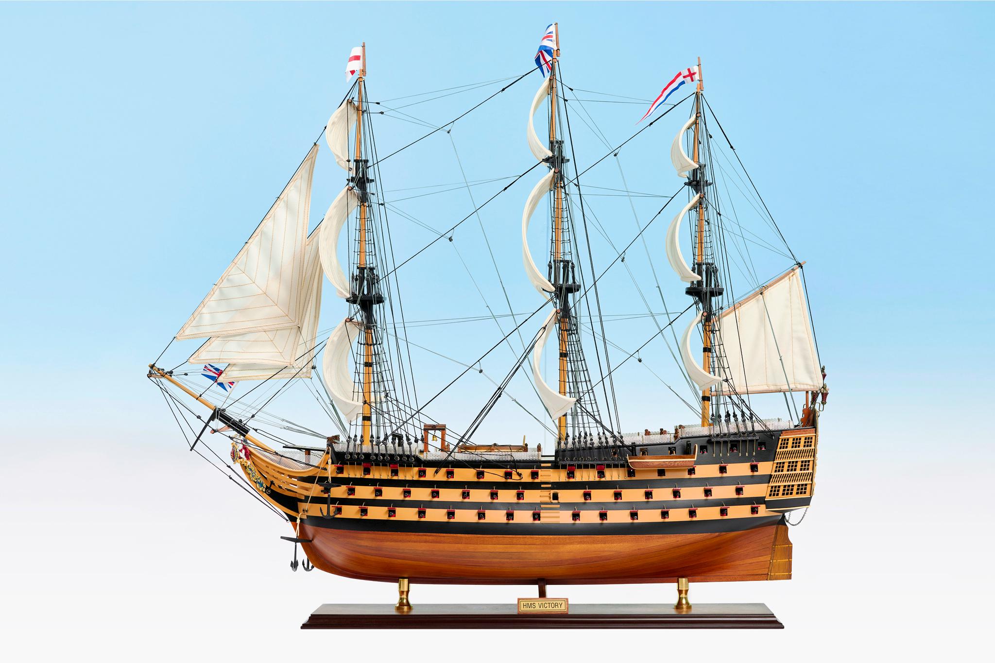 REVELL TAKARA H.M.Sビクトリー 帆船 プラモデル Amazon
