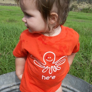 he&#39;e (octopus) children&#39;s t-shirt