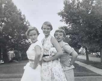 The Glamorous Cousins Vintage Photo, Three Young Women, Aug 1954, Identified Names