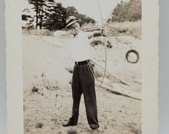 Man Bow & Arrow~Vintage Photo~Pulling Back on Bow~Focused on Target