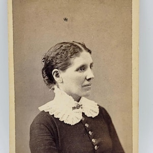 CDV Photo Woman Side Profile~Wearing Arrow Brooch at Collar