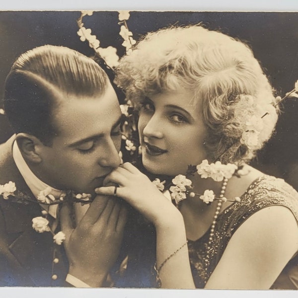 Very Romantic~French Photo Postcard~Man Kissing Woman's Hand~Deco Era 1926