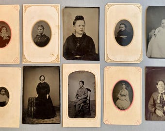 Tien gemengde foto's in verschillende kleuren, één belastingzegel, één I'd, afbeeldingen vrouwen en kinderen