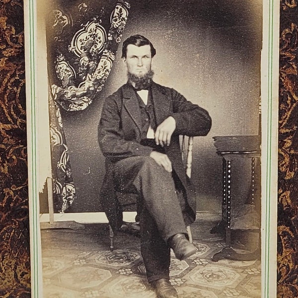 CDV Photo~Man with Beard~Makeshift Studio Props~Carte de Visite