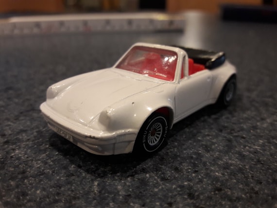 diecast porsche 911 turbo