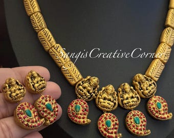 Handcrafted Terracotta Necklace Earring Set: Kemp Style Painted Jewelry