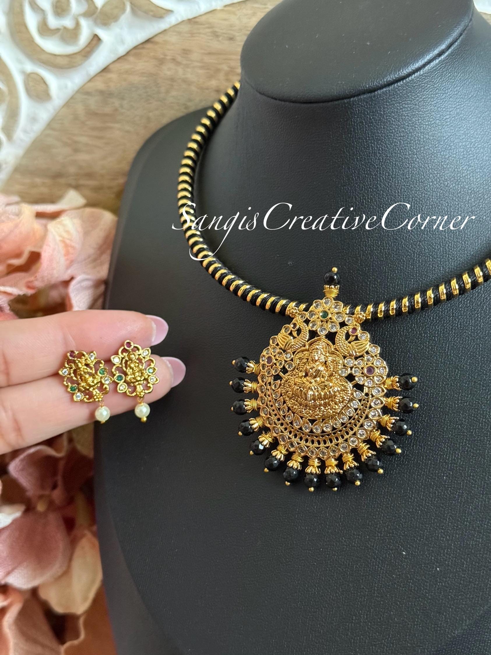 Lakshmi Necklace Set Pendant