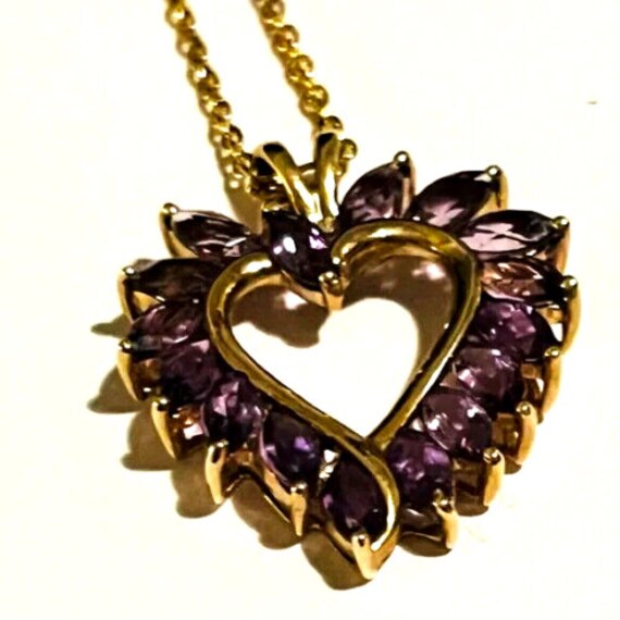 Gorgeous Vintage 14K Gold and Amethyst Heart Neck… - image 3