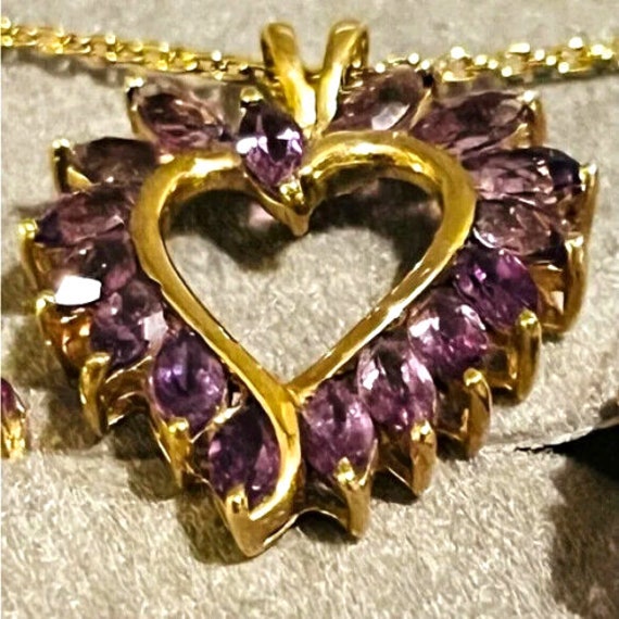 Gorgeous Vintage 14K Gold and Amethyst Heart Neck… - image 2