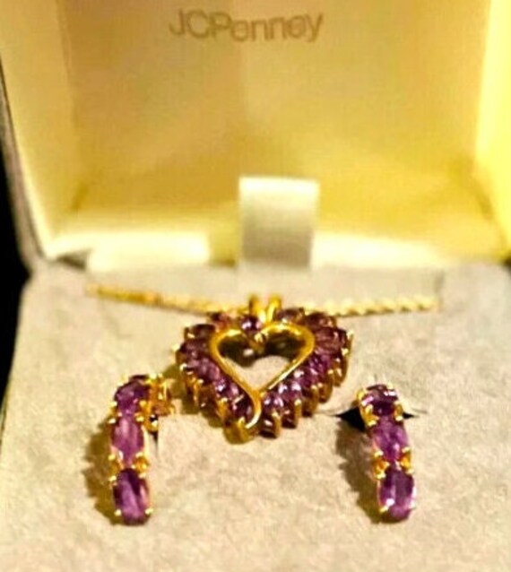 Gorgeous Vintage 14K Gold and Amethyst Heart Neck… - image 1