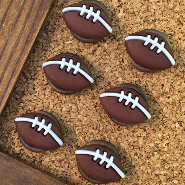 Football Pushpins,Thumb Tacks,Football Gift Ideas,Push Pins,Football Decorations,Sports Decorations,Football Decor,Thumbtacks,Cork Board