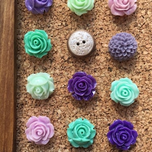 Push Pins, Thumbtacks, Thumb Tacks, Pushpins, Dorm Room Decor, Office Cubicle Decor, Gifts for Bridesmaides,Gifts for Girls,Small Gift Women