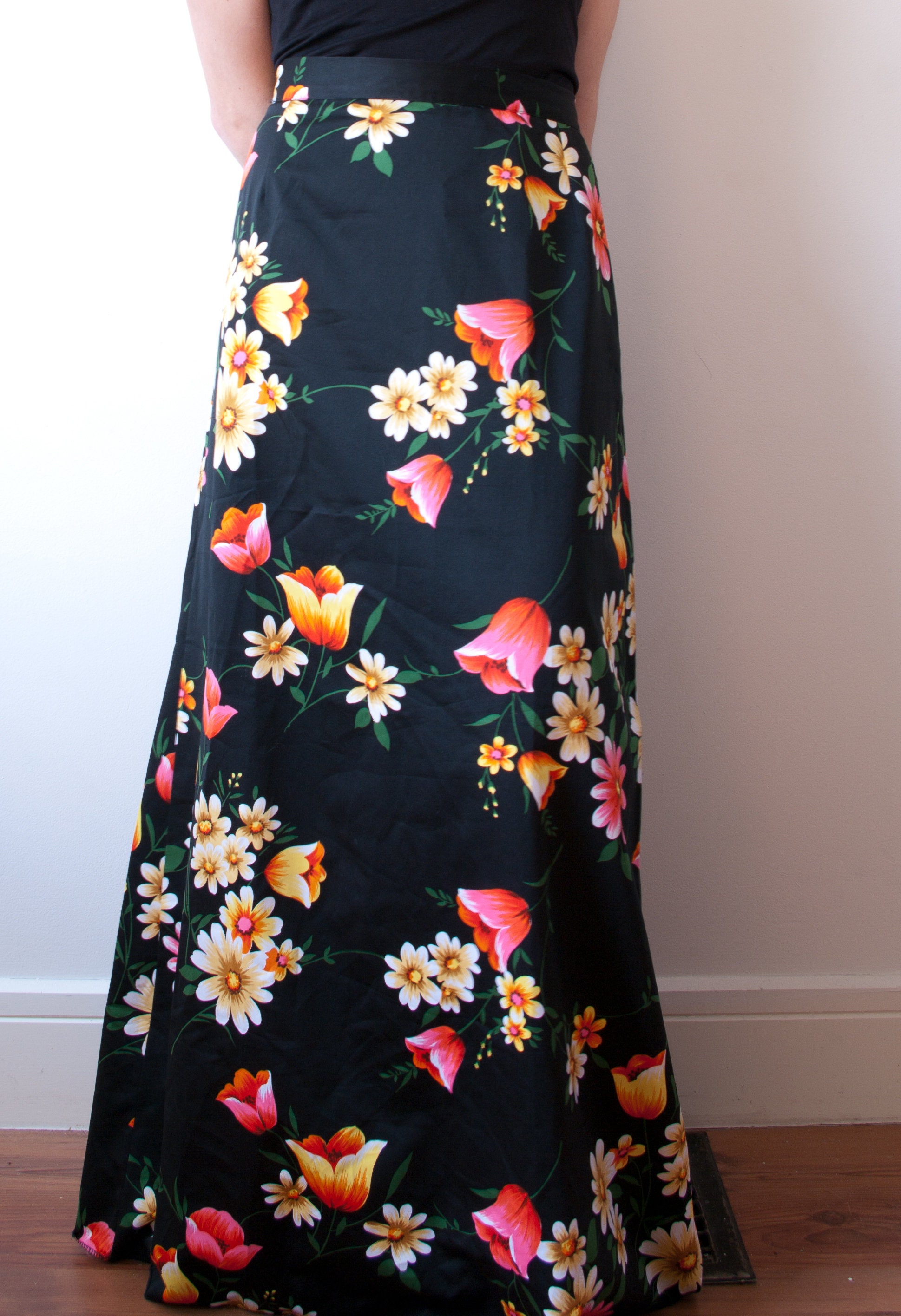 Vintage Black Floral Maxi Skirt