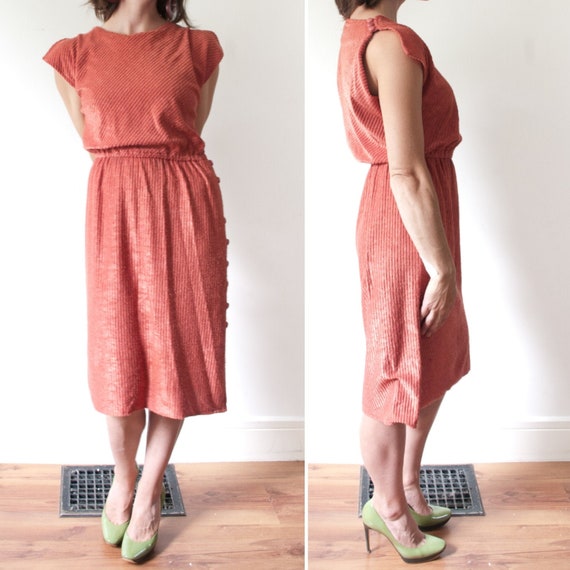 1960's Pink Chenille Sheath Dress / Vintage Cap Sl