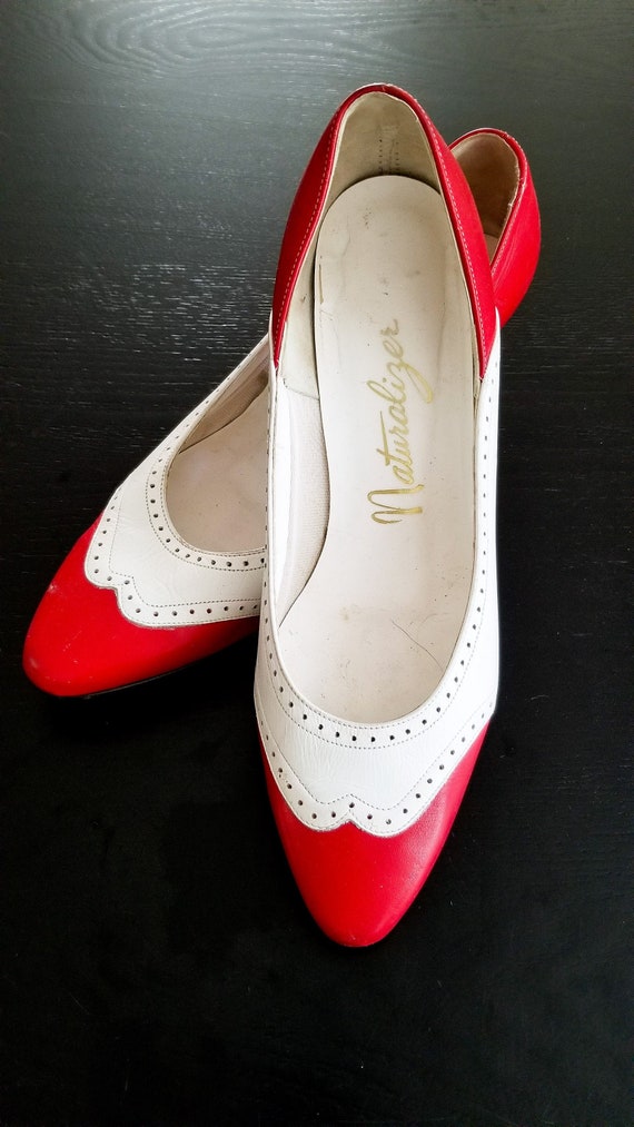 naturalizer red heels