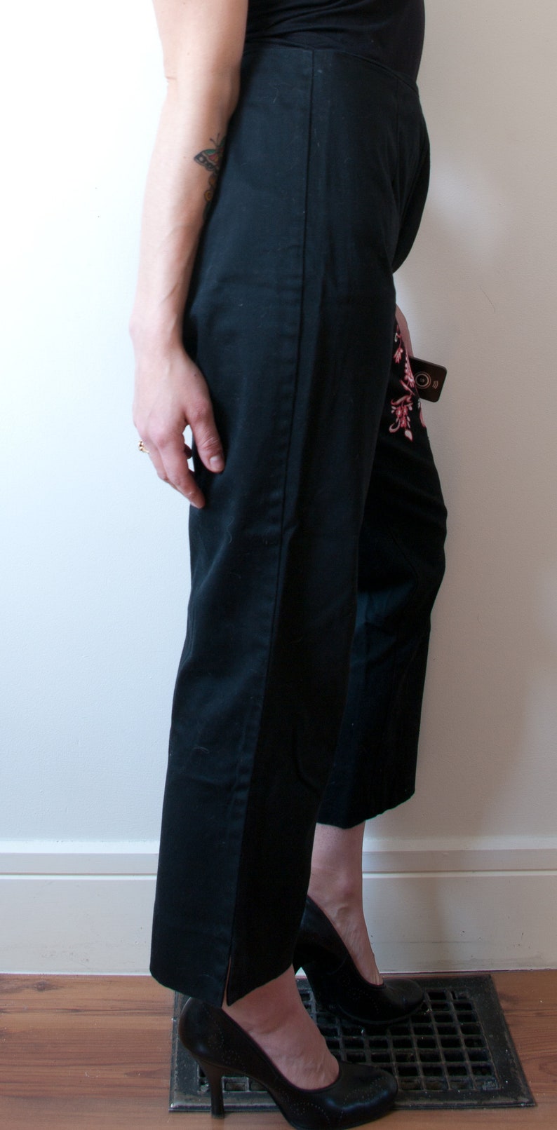 Vintage Black Crop Pants image 8