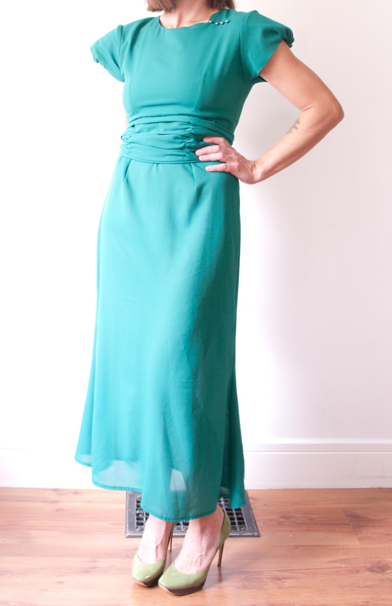 1960s Green Short Sleeve Gown image 1