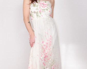 1970s White Floral Dress with Butterfly Print XSmall