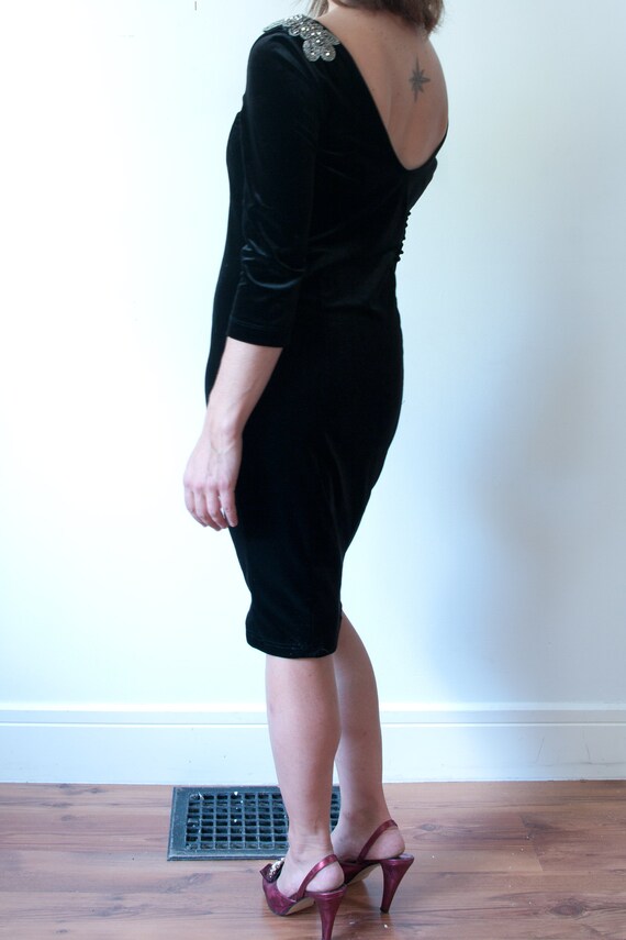 1990s Black Velvet Cocktail Dress / Vintage Open … - image 5