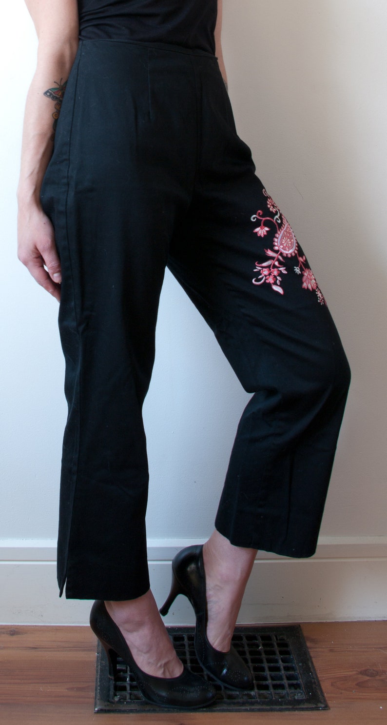 Vintage Black Crop Pants image 9