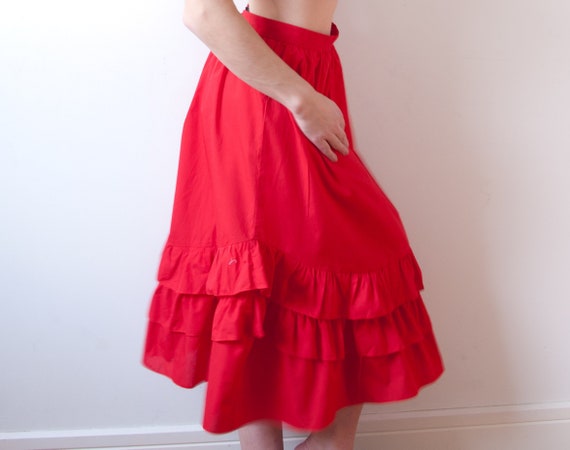 Vintage Red Pleated Ruffle Skirt / High Rise Cotto