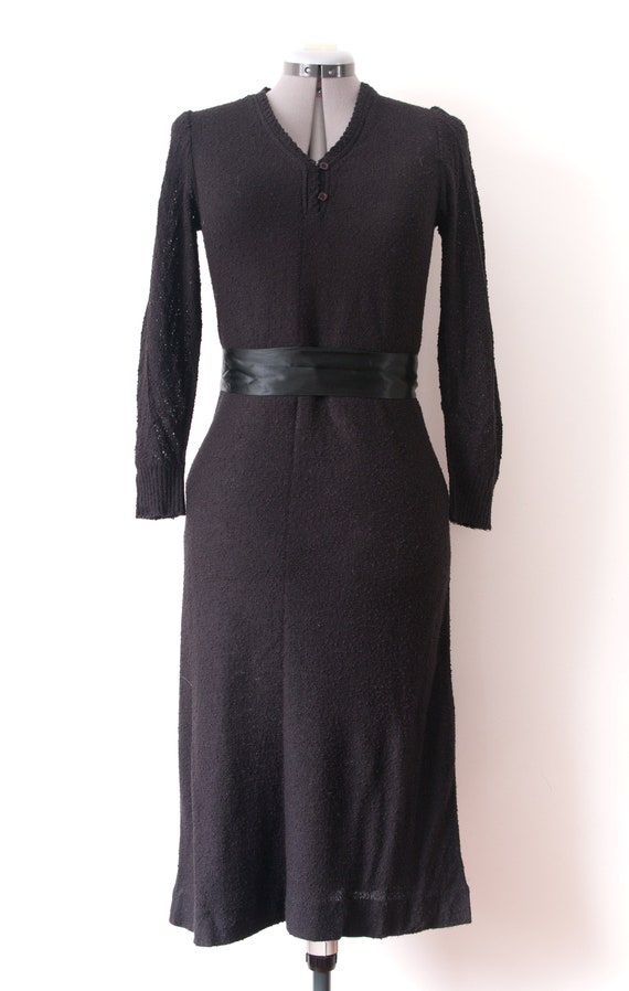 1960's Black Long Sleeve Dress / Vintage Knit V Ne