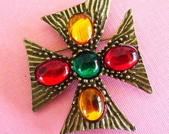 Colorful Classic Sweater Pin Brooch