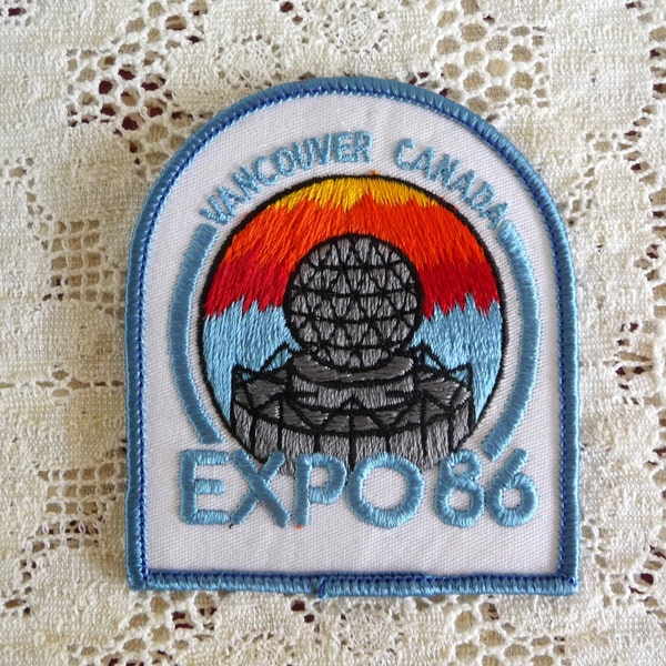 Vancouver Canada EXPO 86 World Fair Souvenir Patch