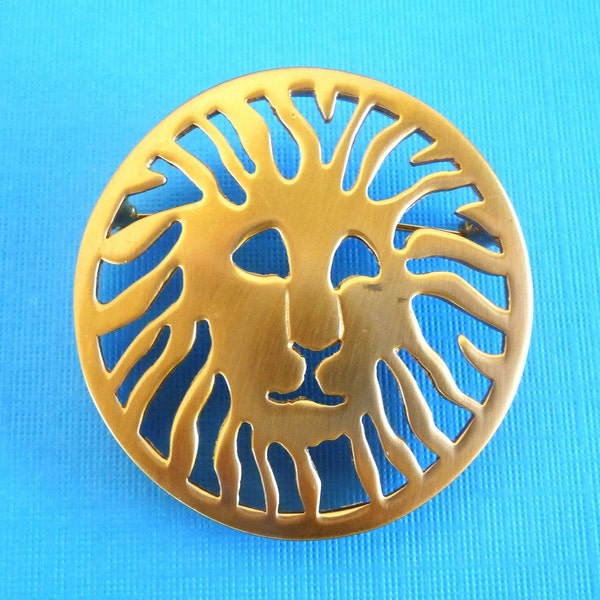 Anne Klein ..  Vintage Lion Pin Brooch