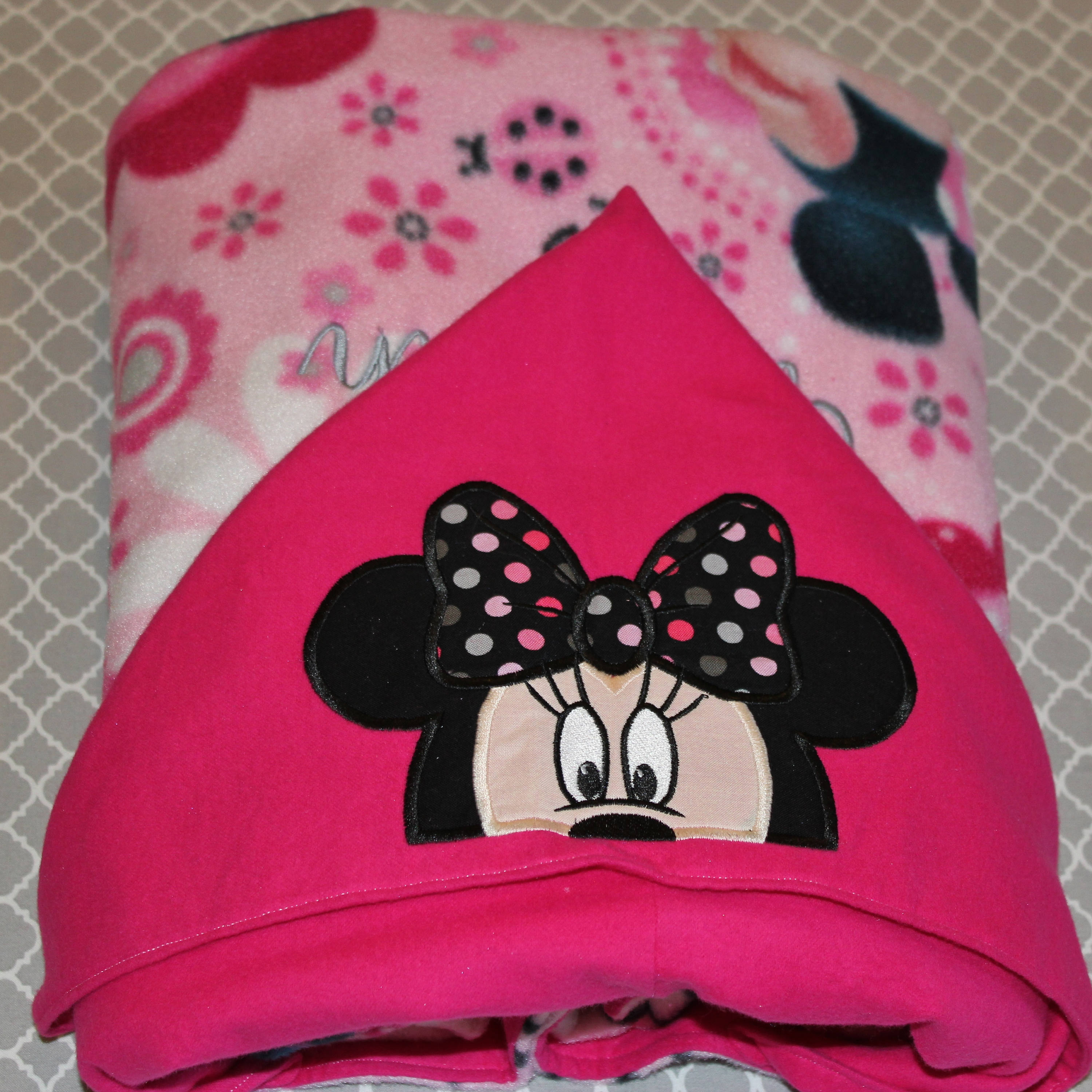 Minnie Mouse Blanket Hooded Blanket Disney Inspired Blanket Etsy