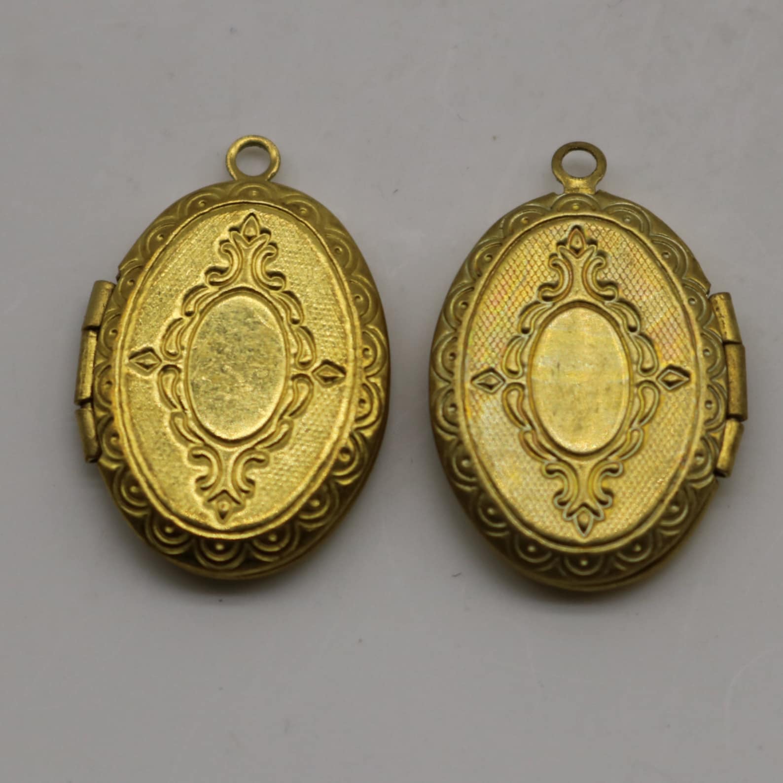 Raw BRASS Filigree Locket Oval Pendant Charm Dangle - 16x24mm - Brass ...