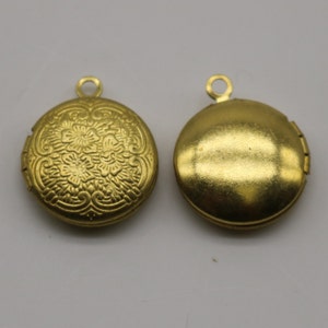 Raw BRASS Filigree Locket Round Pendant Charm Dangle - 15x19mm - Brass Locket Pendant Charm - Ship from California USA - D44
