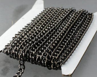 Curb Chain: Gunmetal Finish, Chunky 3.6mm Wide - Lead and Nickel Safe 10 feet