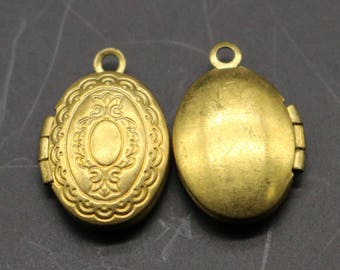 Raw BRASS Filigree Locket Oval Pendant Charm Dangle - 11x16mm - Brass Locket Pendant Charm - Ship from California USA - B48