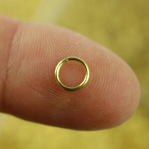 200 RAW Brass Bronze Jump Rings Jumprings - 6mm 21G (0.7mm) 21 Gauge - Clean Edge Cut Saw Cut Jumprngs - ship from California USA