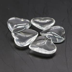 100 HEART Glass Cabochons - 20mm  app. 25/32 inch - 4.5mm thickness - Domed Magnifying Clear Glass Cabochon, Photo Jewelry